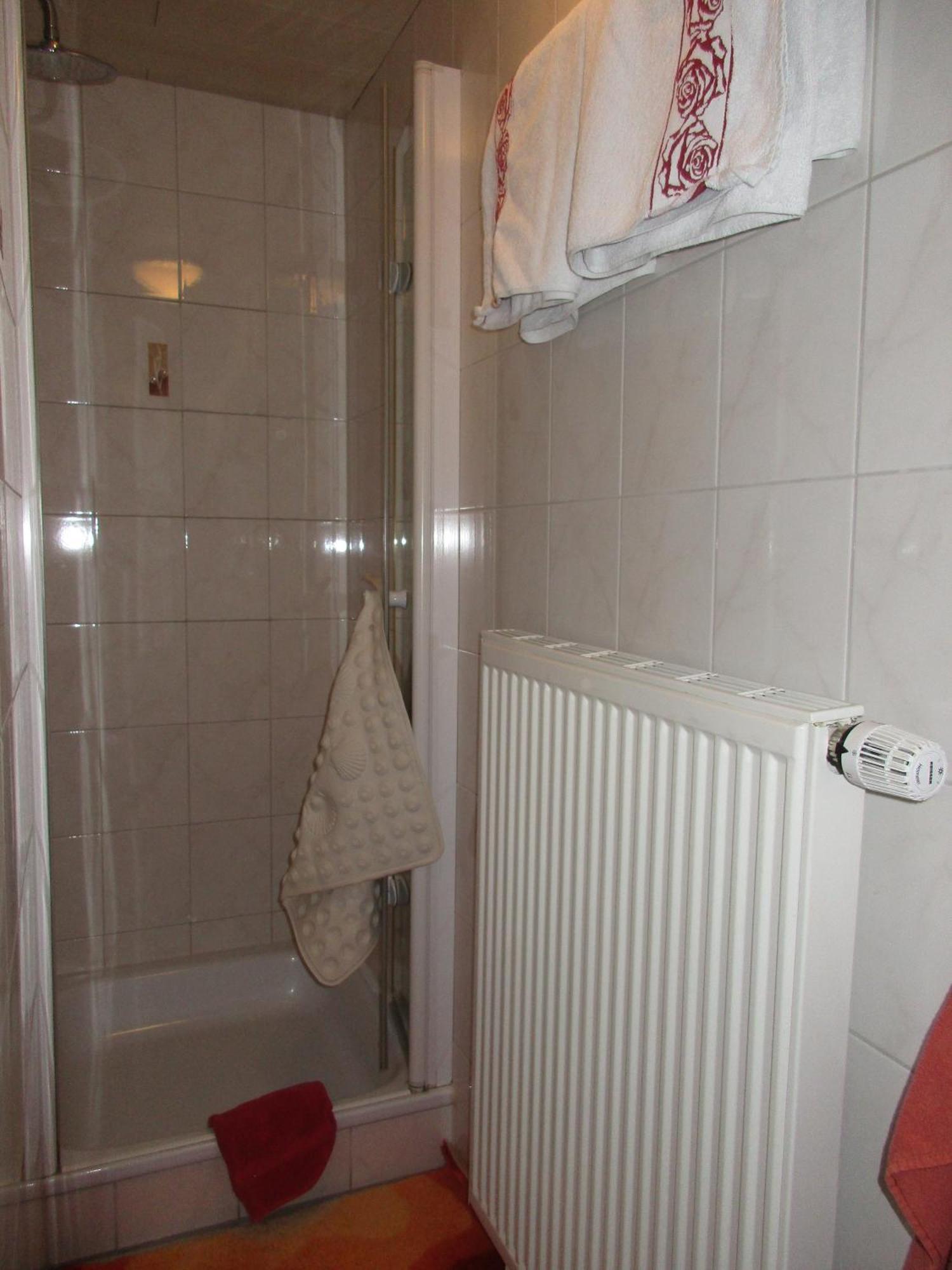 Gaestehaus Reisacher - Mehrbettzimmer Peiting Dış mekan fotoğraf