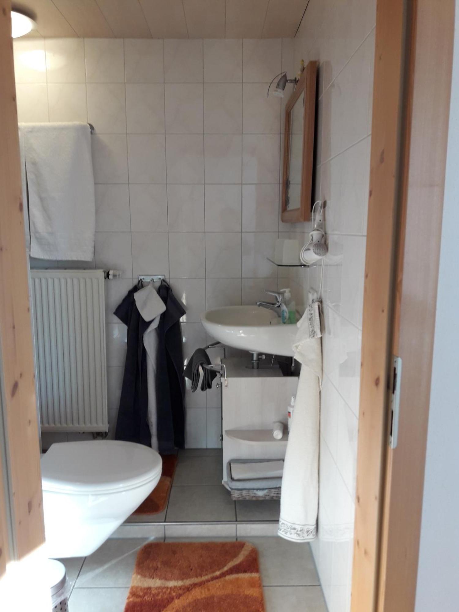 Gaestehaus Reisacher - Mehrbettzimmer Peiting Dış mekan fotoğraf
